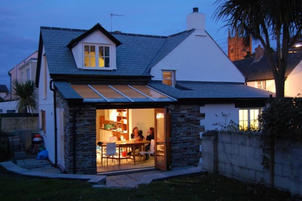 Spring Cottage,Gorgeous And Hi-Spec Kilkhampton 外观 照片